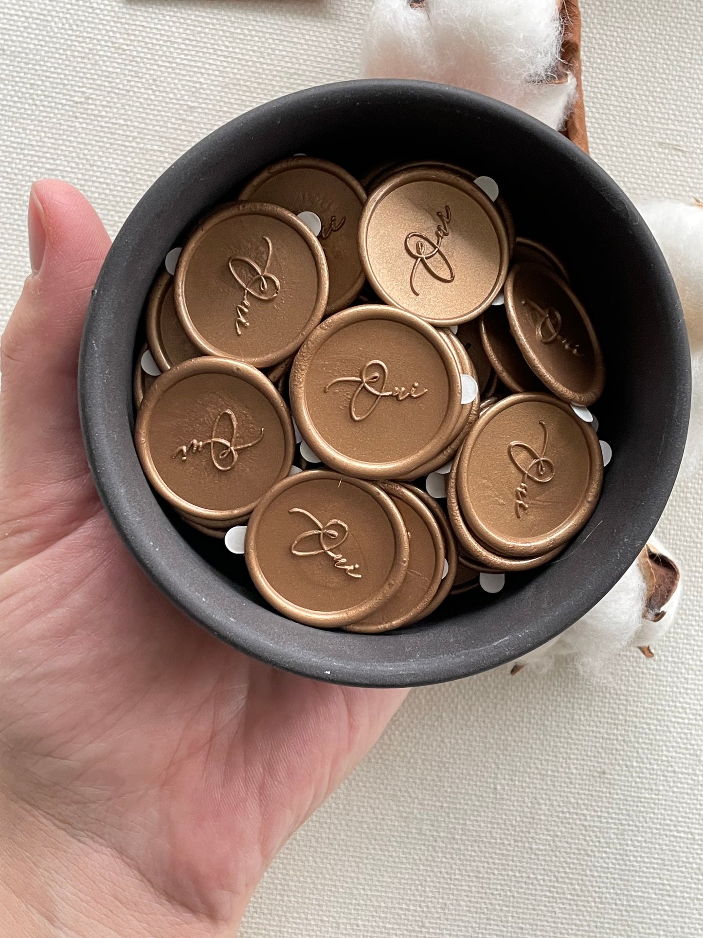 Oui - Cachet de cire adhésif